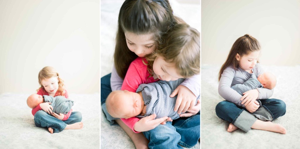 siblings photographer newborn