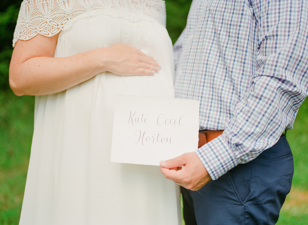 name reveal maternity session